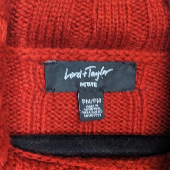 Lord & Taylor Petite Red Cowl Neck Sweater 🔥 - Picture 3 of 9